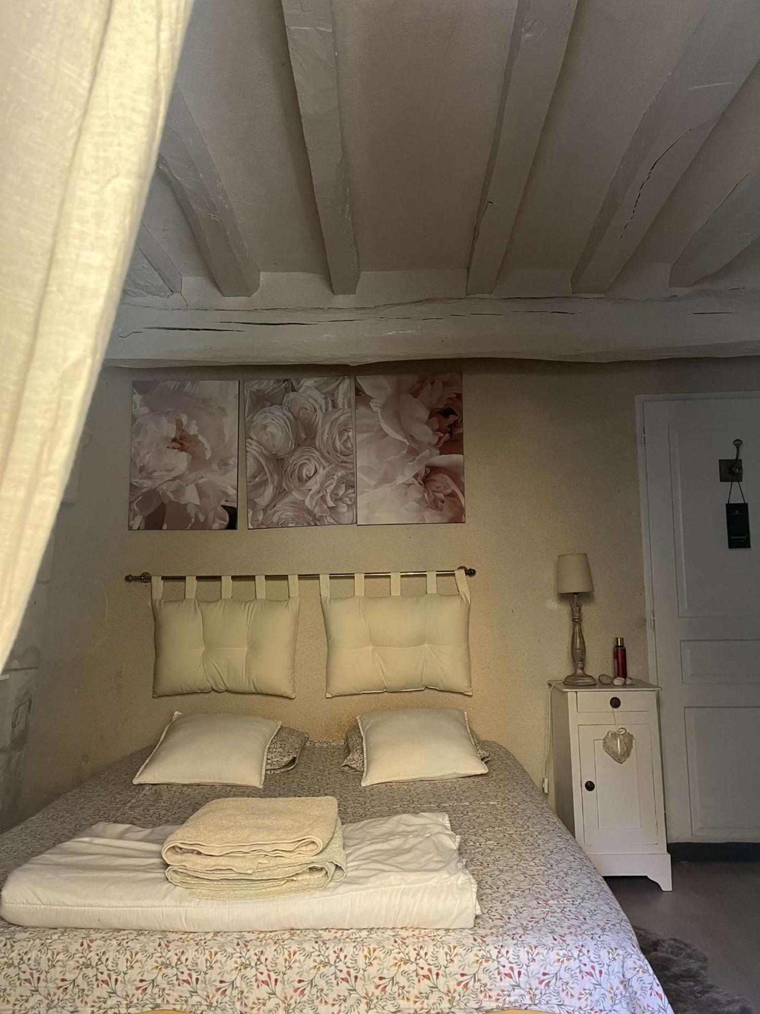 272 Le Valon Appartement Blou Buitenkant foto